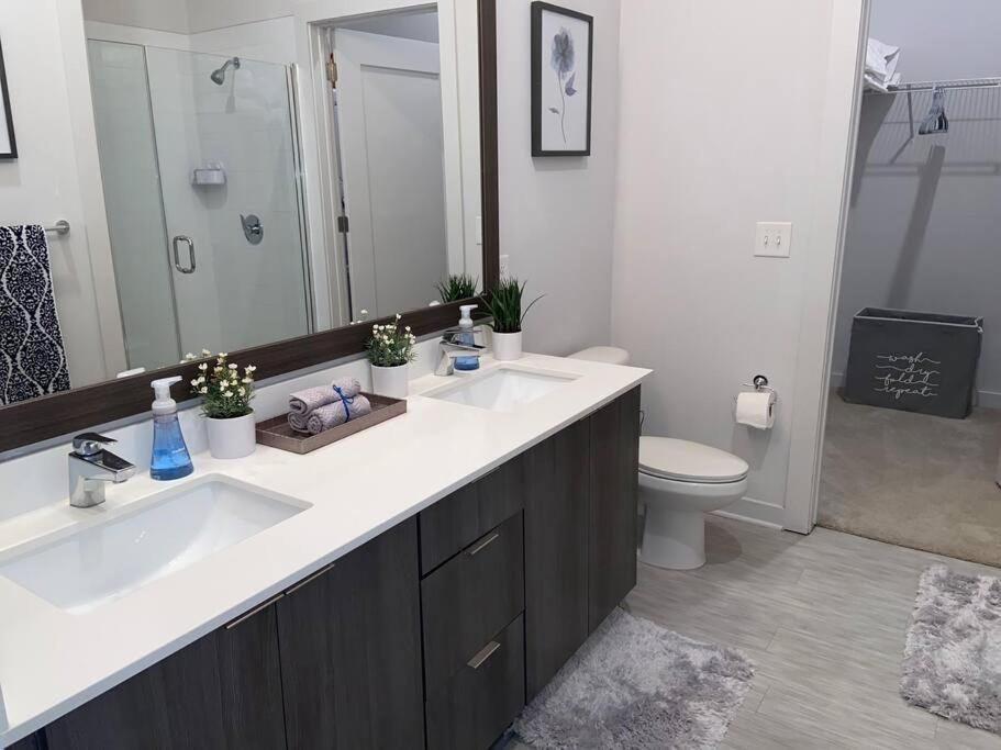Comfy Midtown 1 Bdr W/ City View And Balcony. Atlanta Exteriör bild